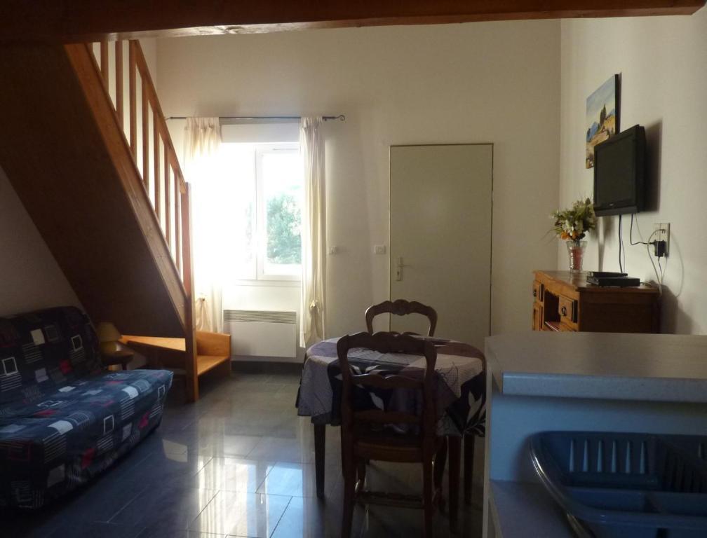 Appart'Hotel Les Rochers Auriol Rum bild