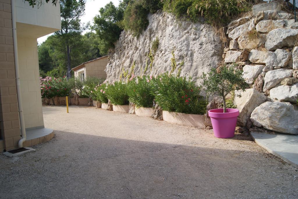 Appart'Hotel Les Rochers Auriol Exteriör bild